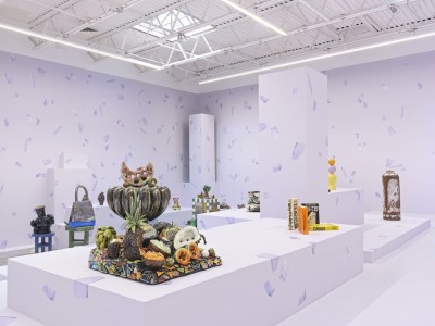 - >
  clay-pop-jeffrey-deitsch-21-1631891802.jpg